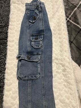 Kids Blue Cargo-Style Denim Jeans